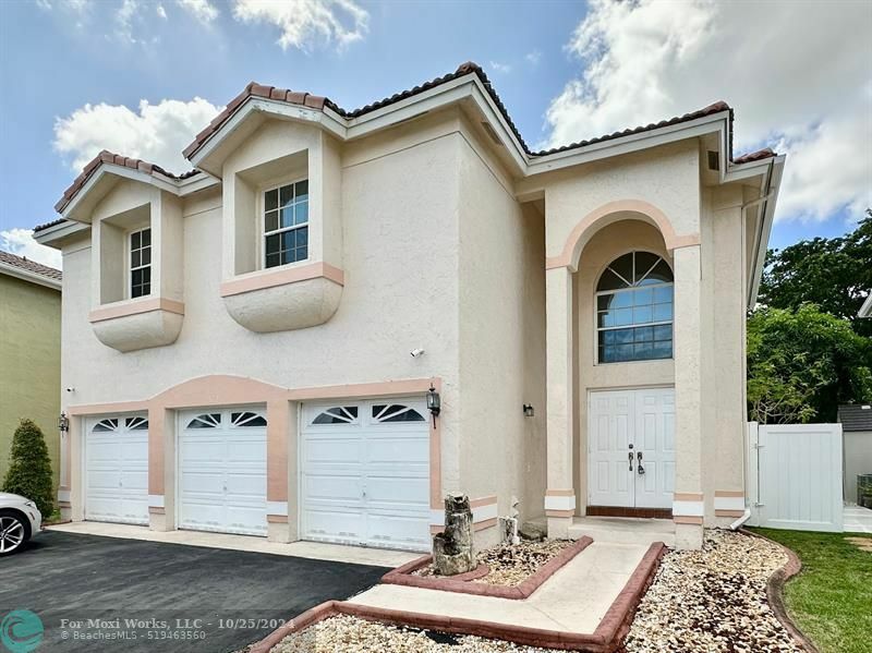 Property Photo:  2572 NW 79th Ave  FL 33063 