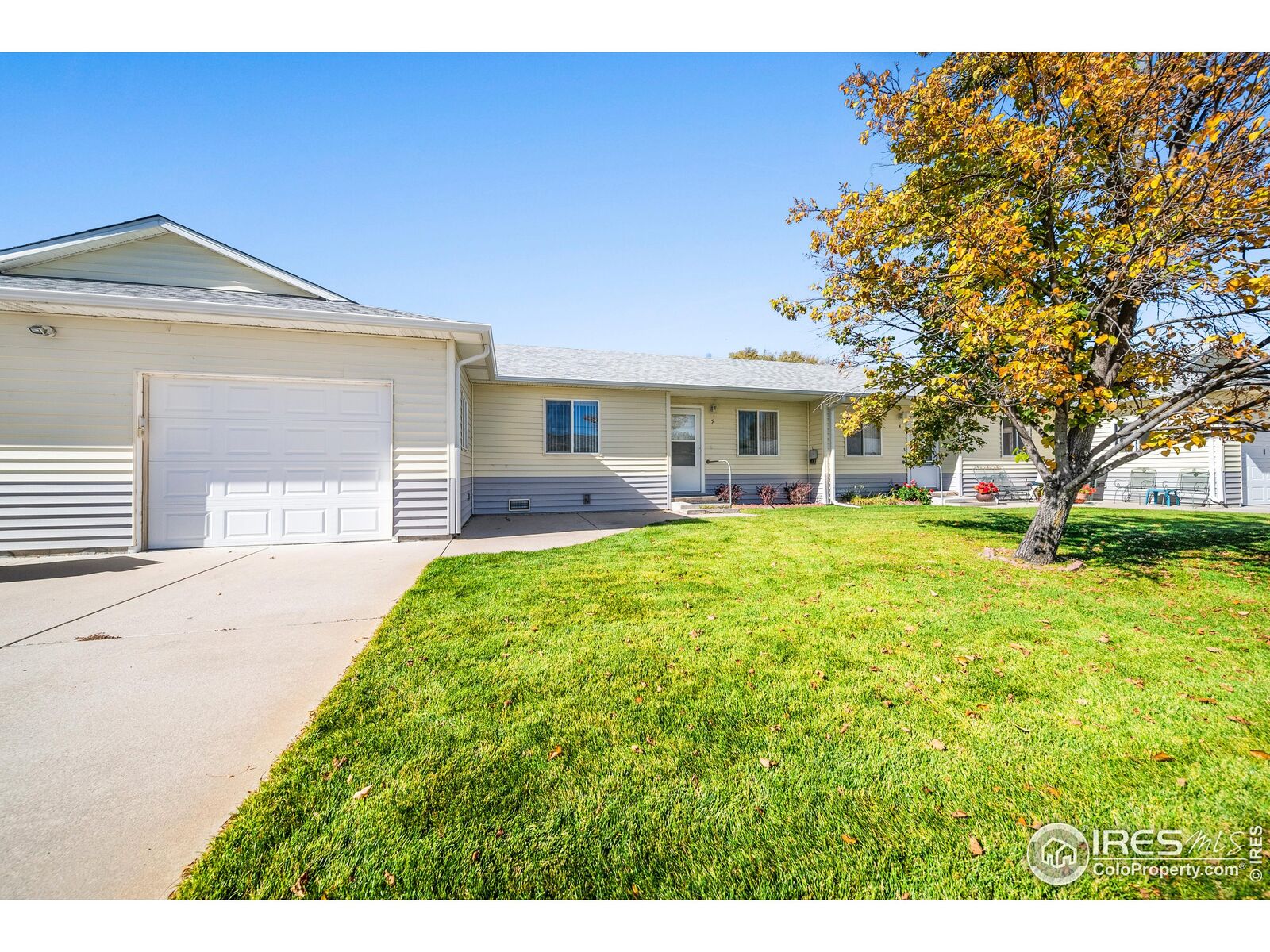 Property Photo: 1612 Edmunds St 05 CO 80723