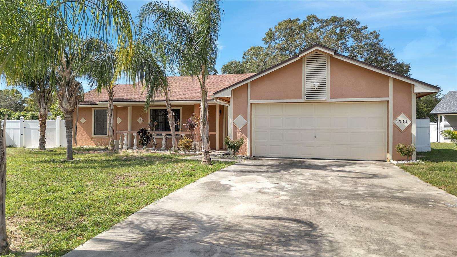 1374 Lamplighter Way  Orlando FL 32818 photo