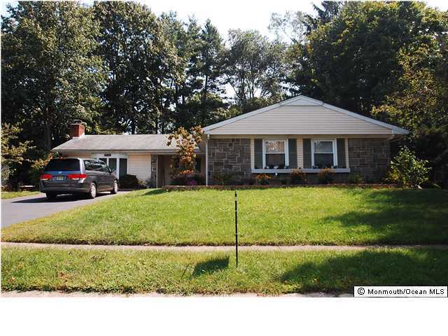 Property Photo:  10 Fayette Lane  NJ 07747 