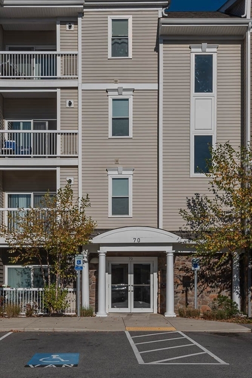 Property Photo: 70 Trotter Rd 4201 MA 02190