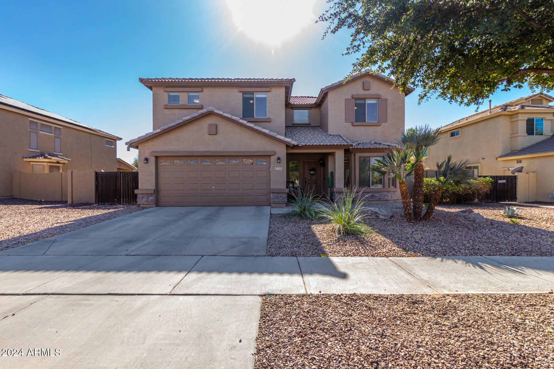 Property Photo:  22105 E Calle De Flores --  AZ 85142 