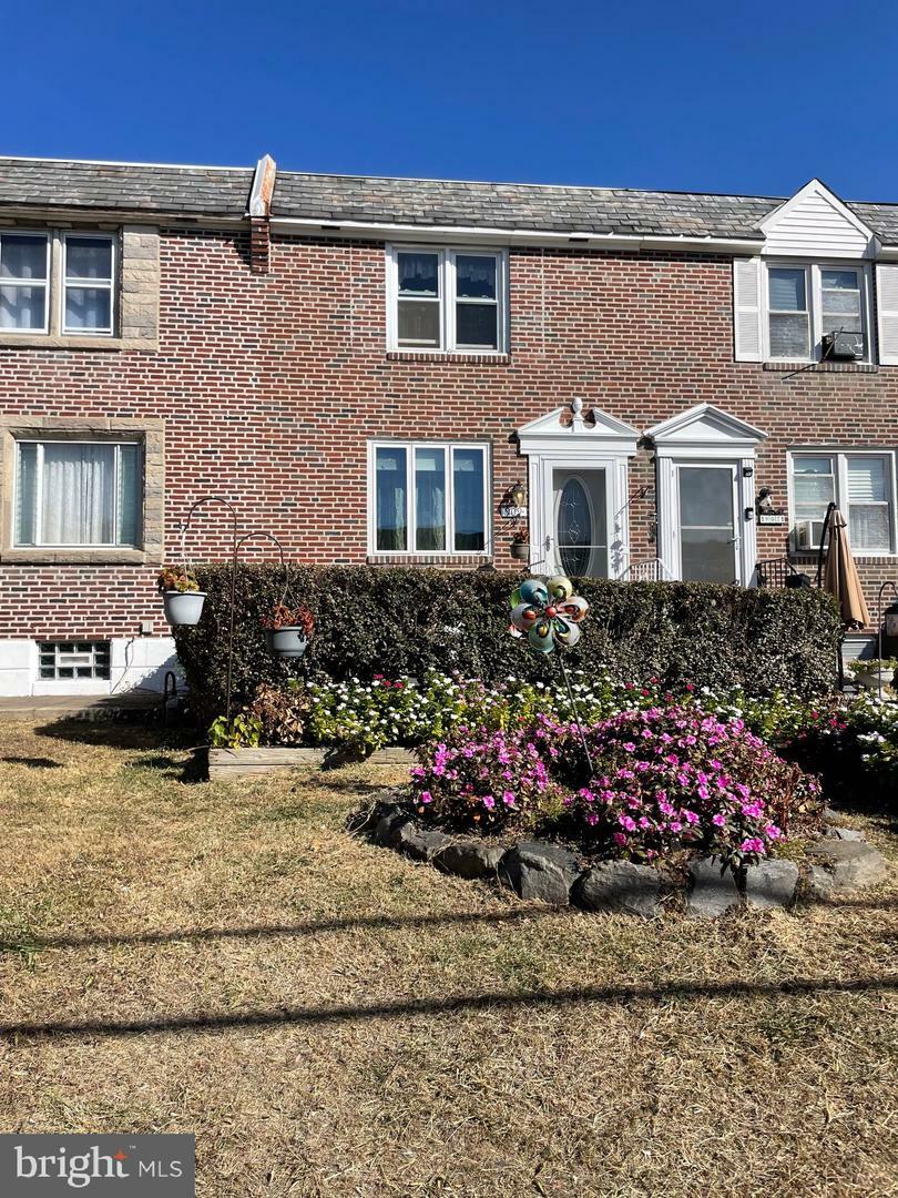 Property Photo:  909 Fairfax Road  PA 19026 