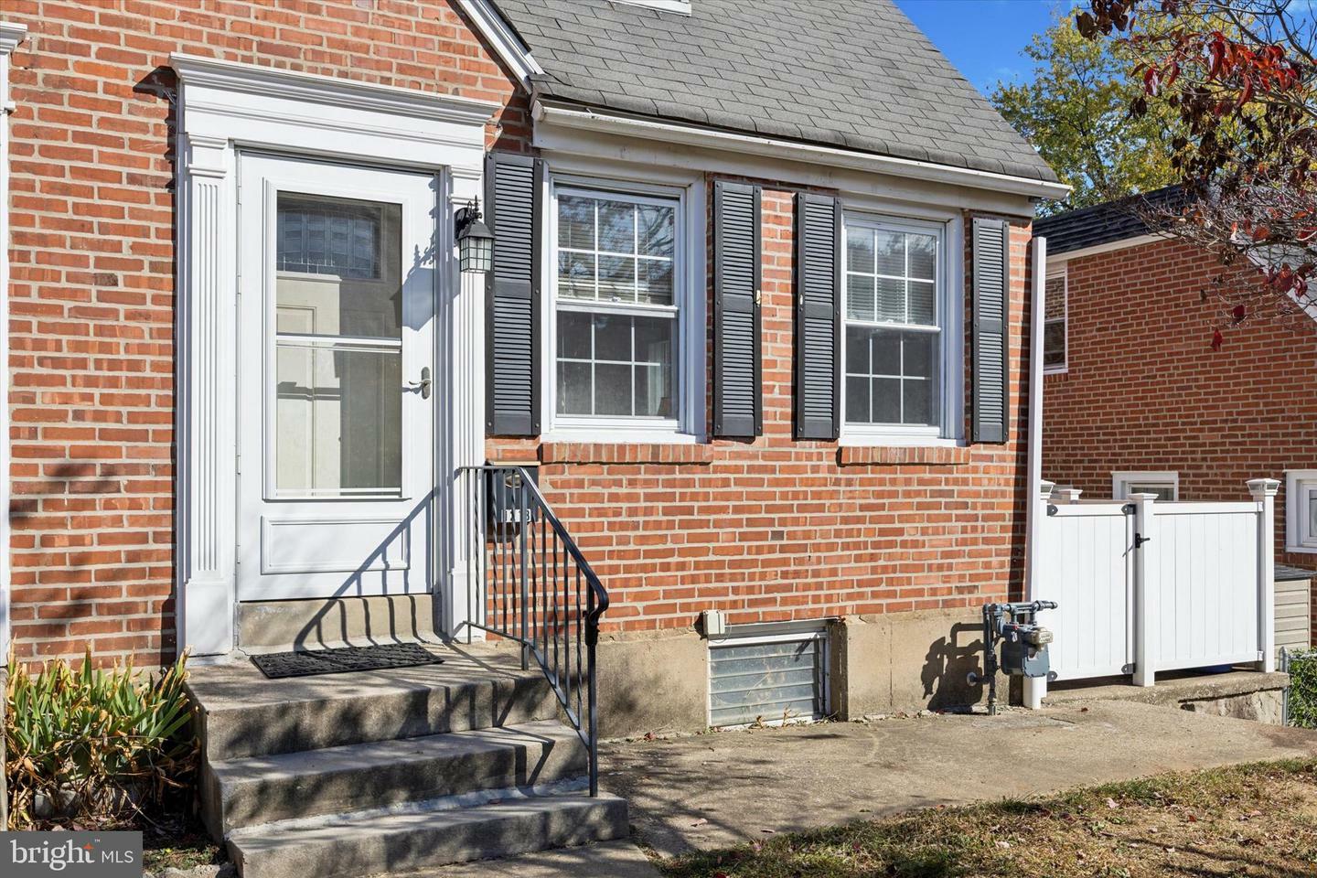 Property Photo:  1213 Agnew Drive  PA 19026 