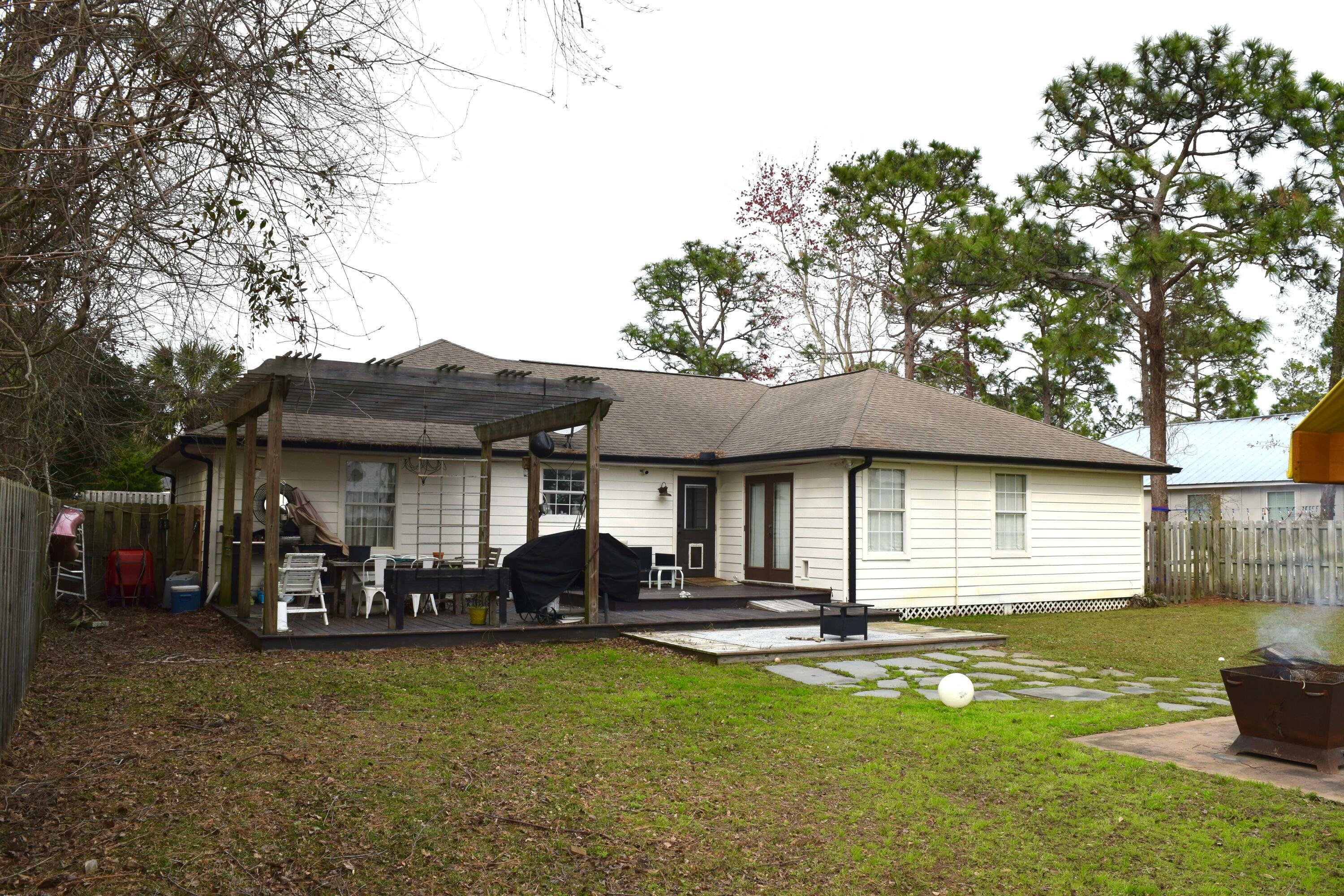 Property Photo:  39 Dorado Court  FL 32459 