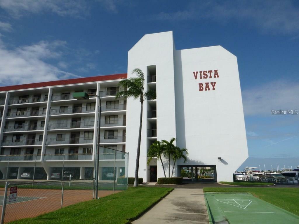 Property Photo:  19111 Vista Bay Drive 201  FL 33785 