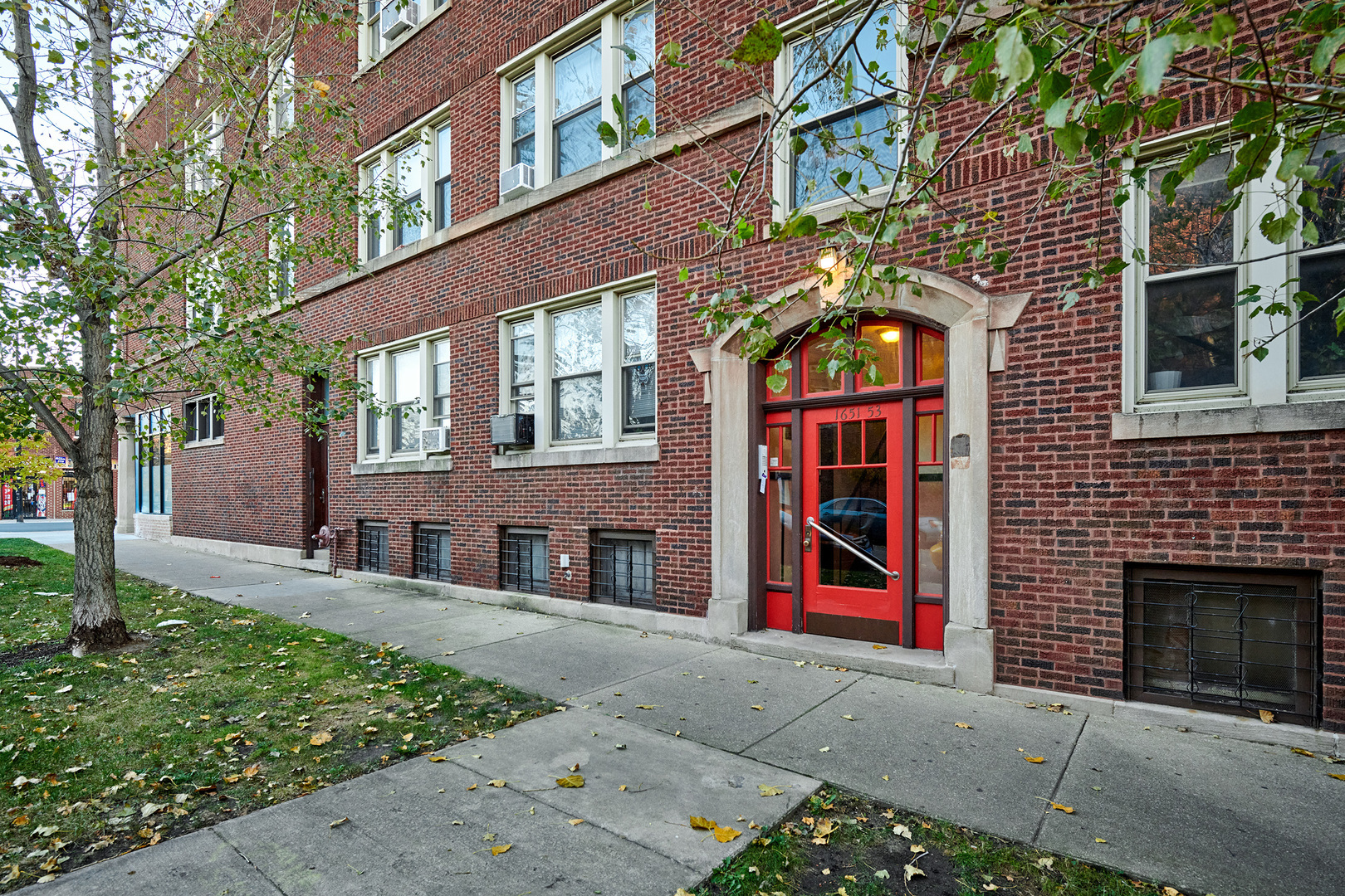 1653 W Wallen Avenue 3C  Chicago IL 60626 photo