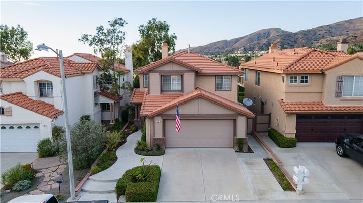 Property Photo: 25 Lunette Avenue CA 92610