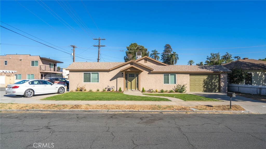 355 N Orange Avenue  Rialto CA 92376 photo