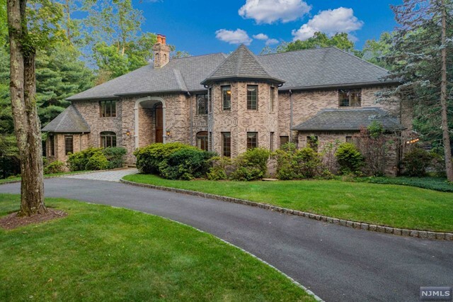 4 Pine Tree Drive  Saddle River NJ 07458 photo