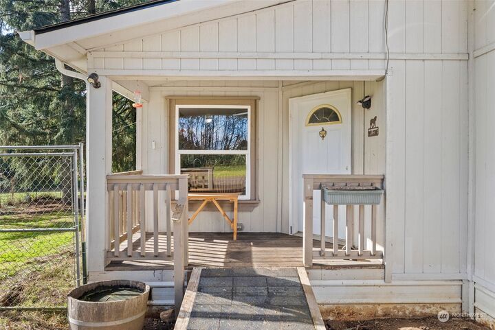 Property Photo: 138 Pleasant Valley Road WA 98596