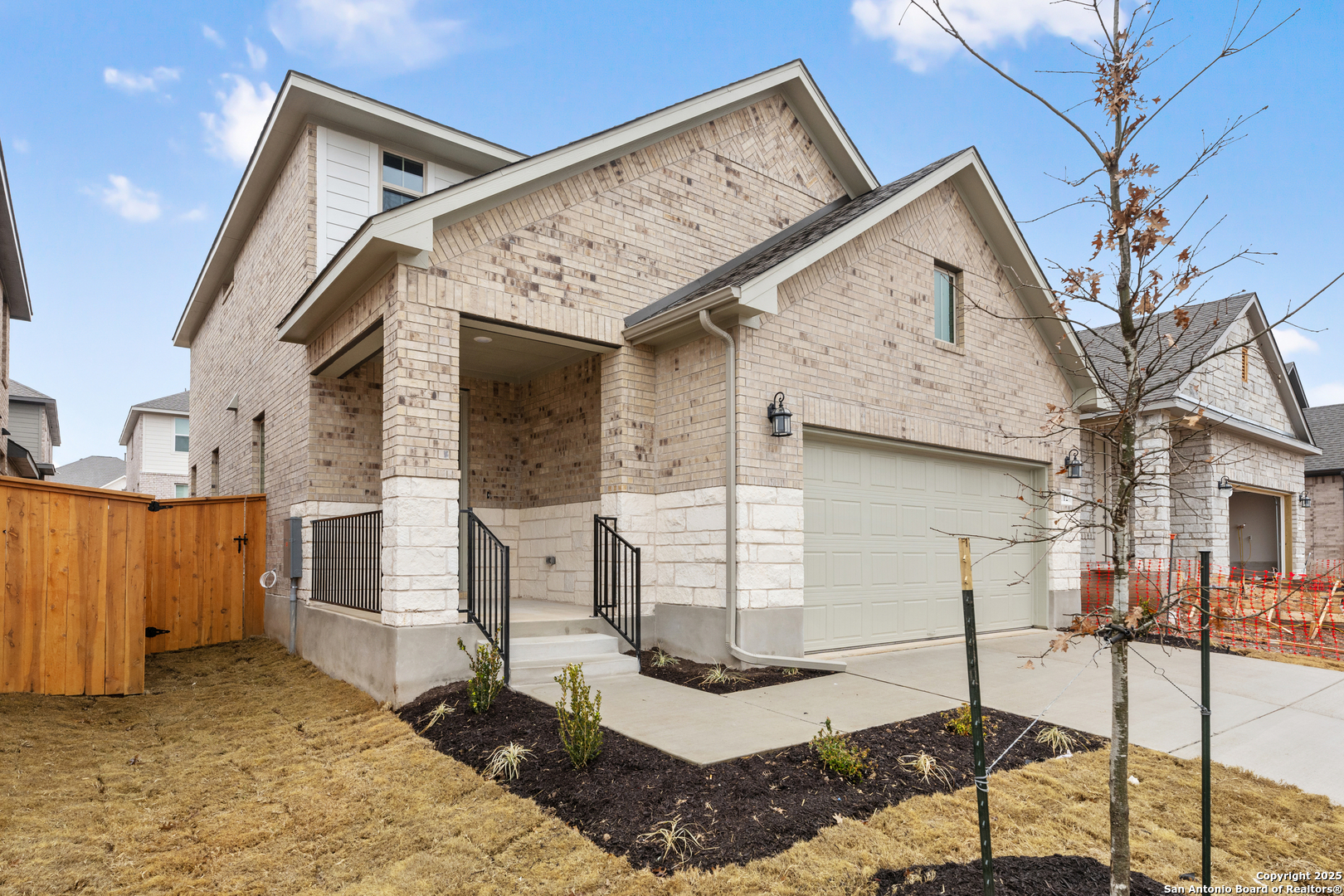 Property Photo: 112 Baron Von Gator Dr TX 78666