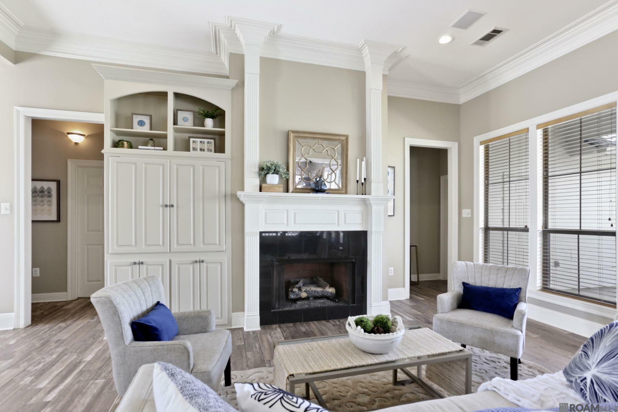 Property Photo: 10731 Hill Pointe Ave LA 70810