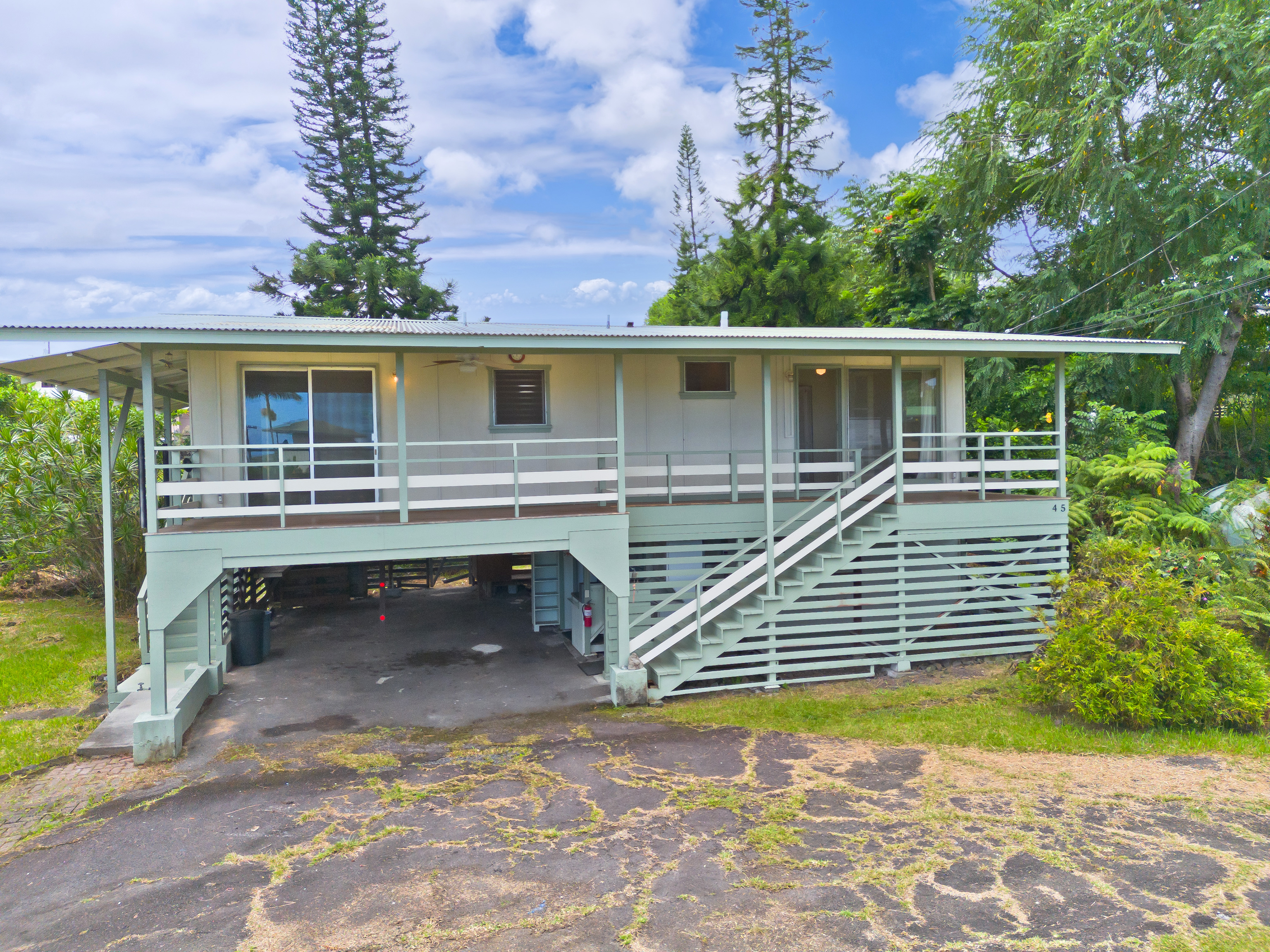 Property Photo: 45 Aipuni St HI 96720