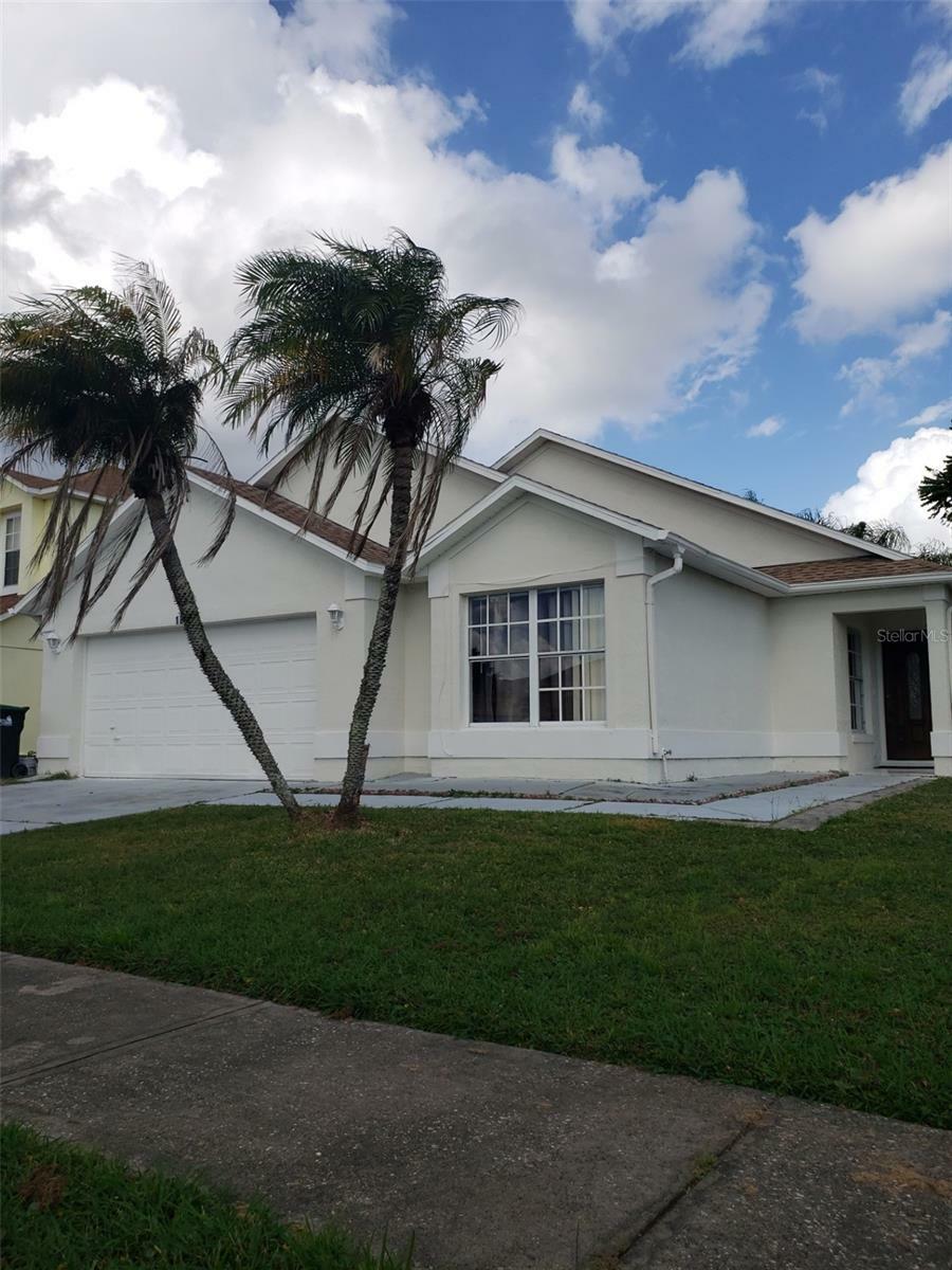 Property Photo:  1820 Putney Circle  FL 32837 