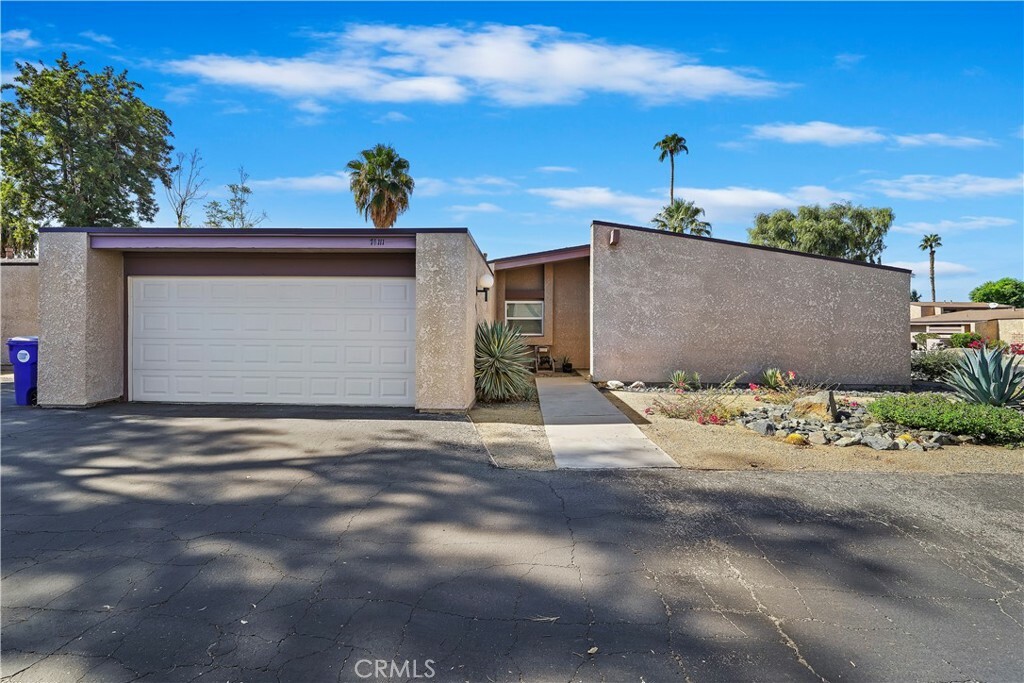 74111 Catalina Way  Palm Desert CA 92260 photo