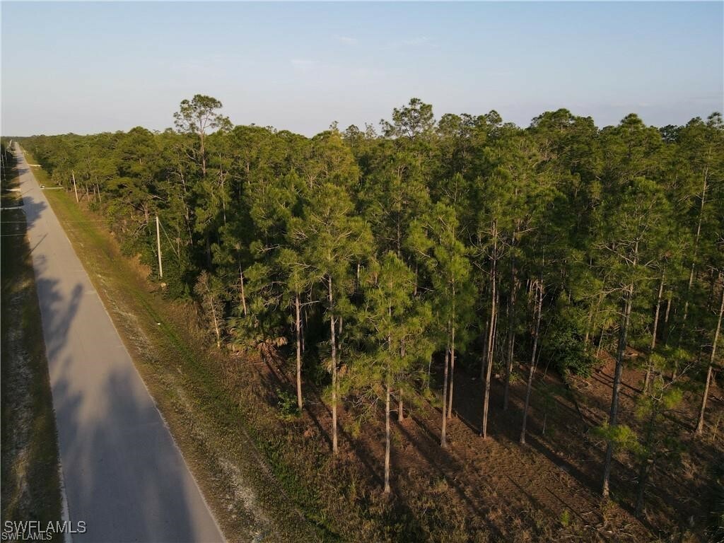 Property Photo:  Xxx 50th Avenue NE  FL 34120 