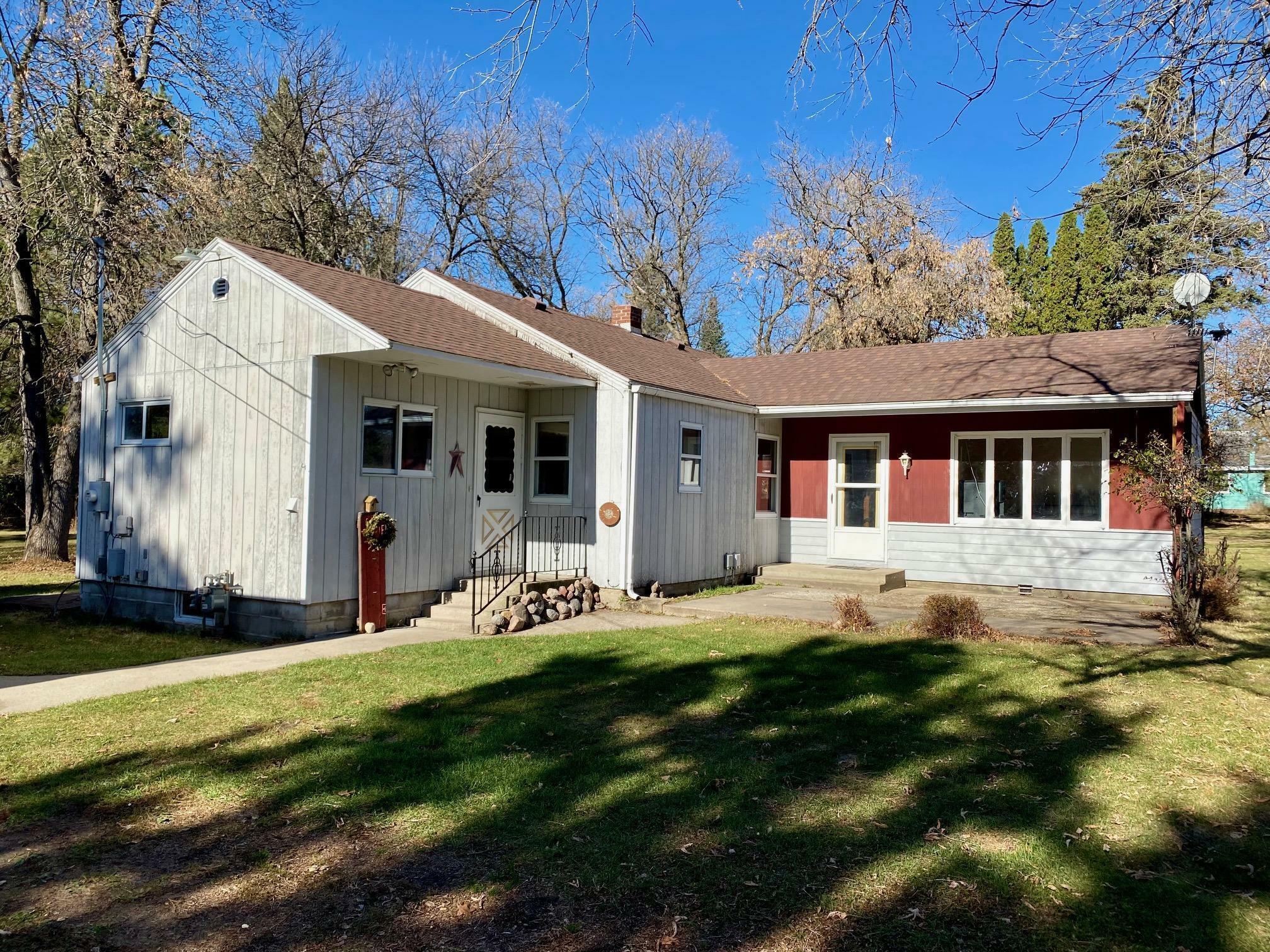 Property Photo:  1627 Lakeview Drive SW  MN 56601 