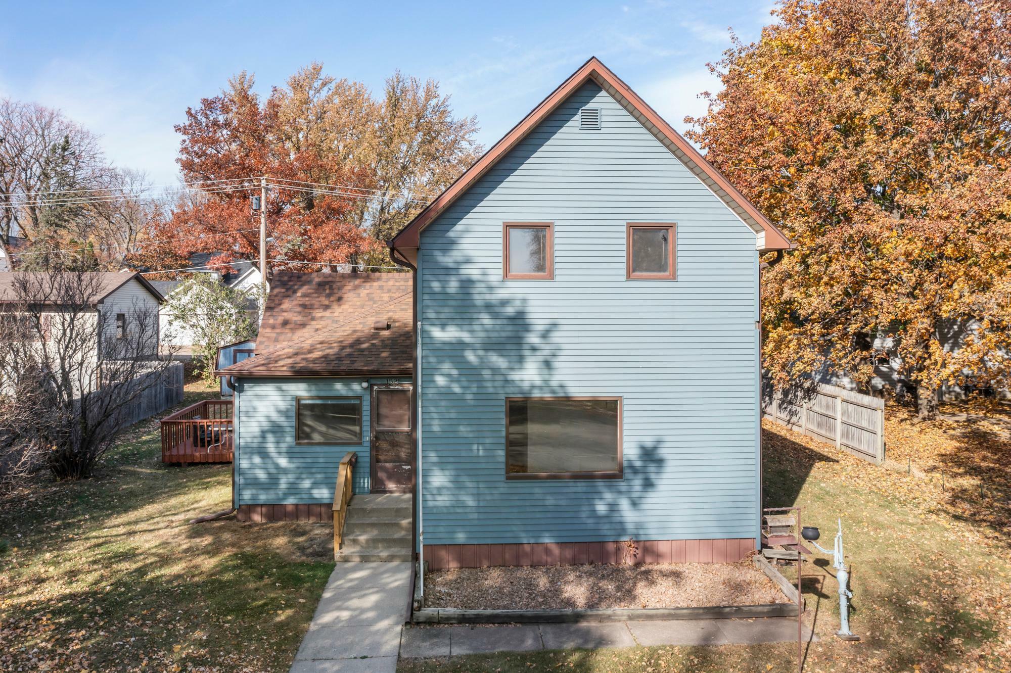 Property Photo:  1521 10th Street E  MN 55336 