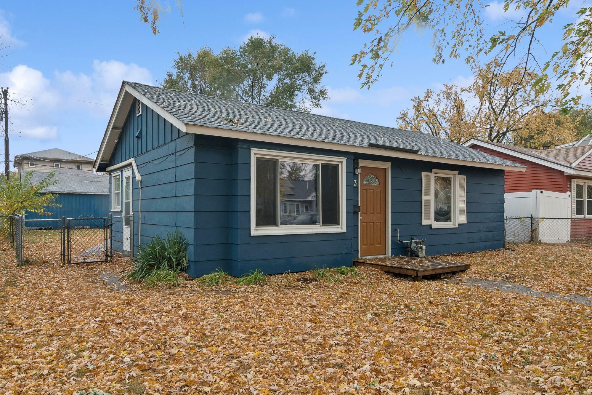 Property Photo:  5113 Girard Avenue N  MN 55430 