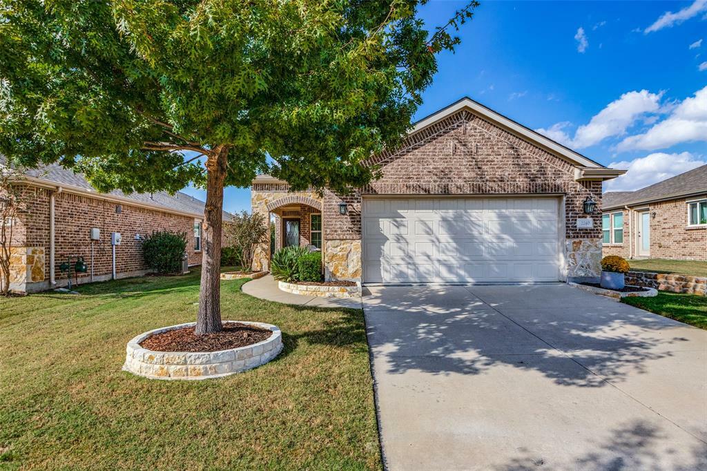 2240 Feathering Drive  Frisco TX 75036 photo