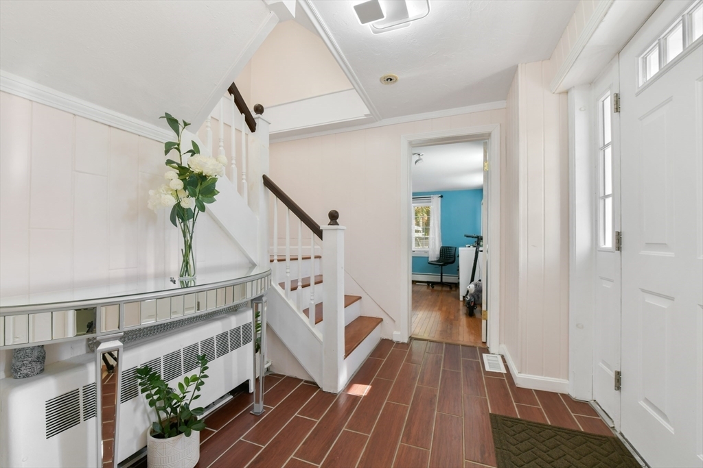 Property Photo:  15 Brooks Pl  MA 02379 