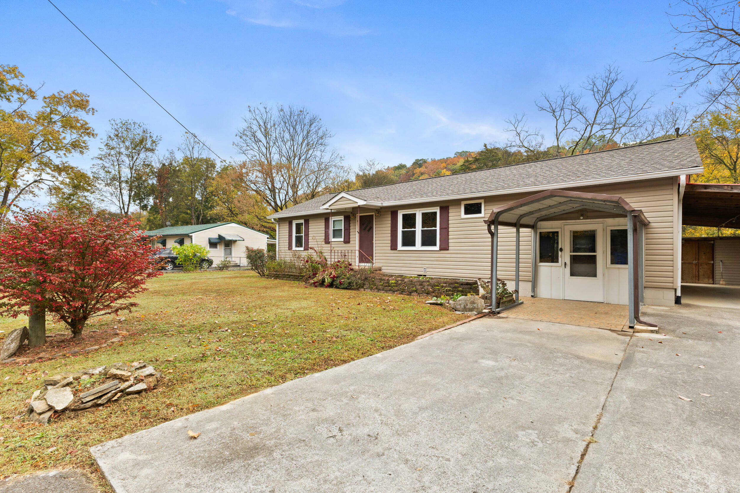 Property Photo:  1607 SW Blount Avenue SW  TN 37311 