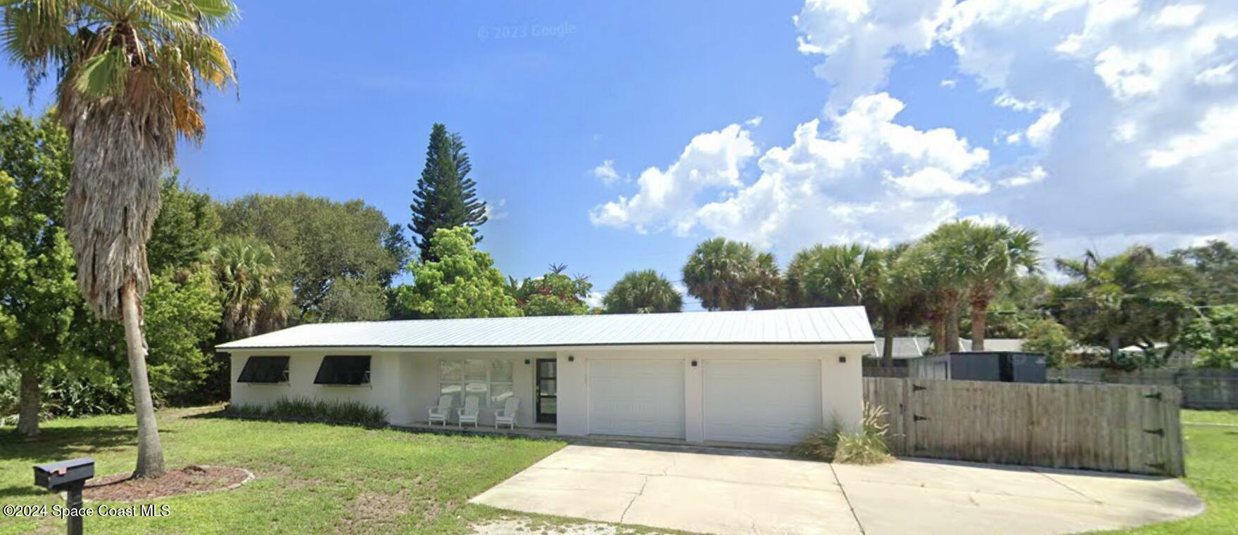 215 7th (Seventh) Avenue  Indialantic FL 32903 photo