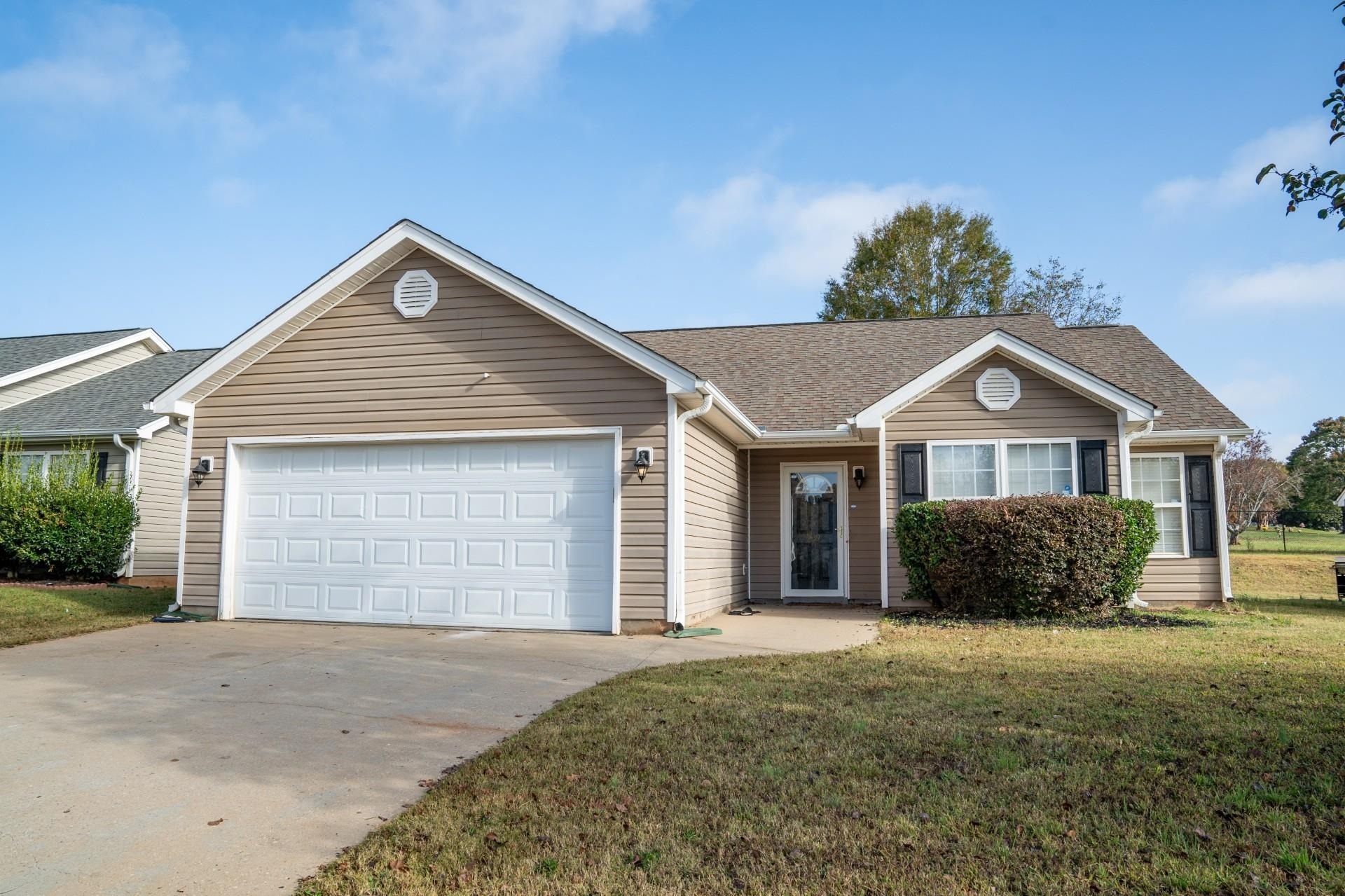 Property Photo:  139 Spirit Drive  SC 29376 