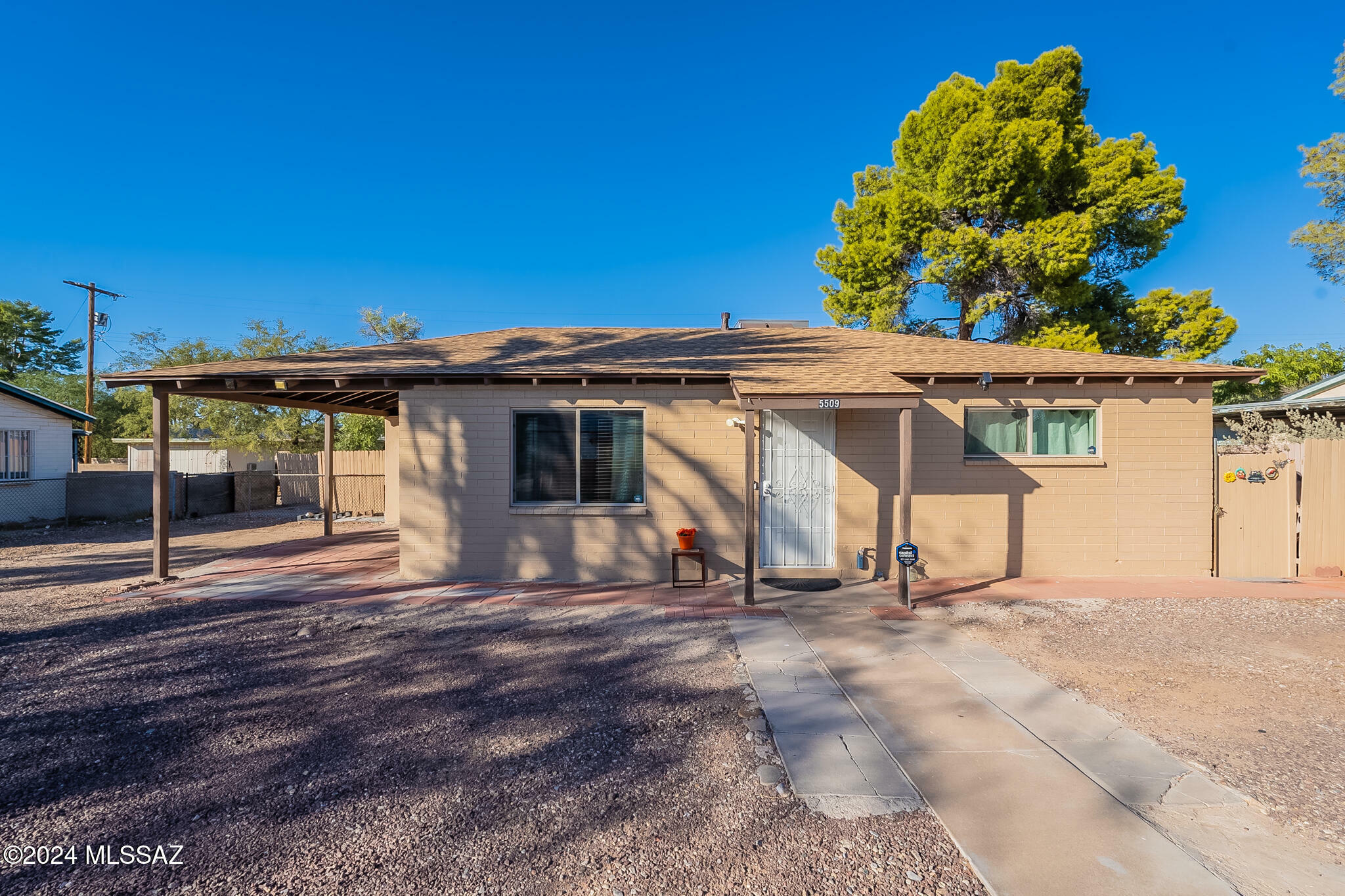 Property Photo:  5509 E 25th Street  AZ 85711 