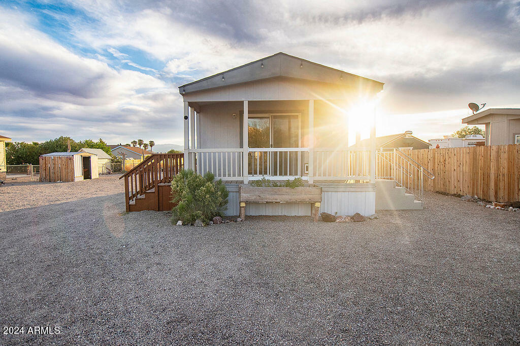 Property Photo:  40427 Dakota Place  AZ 85348 