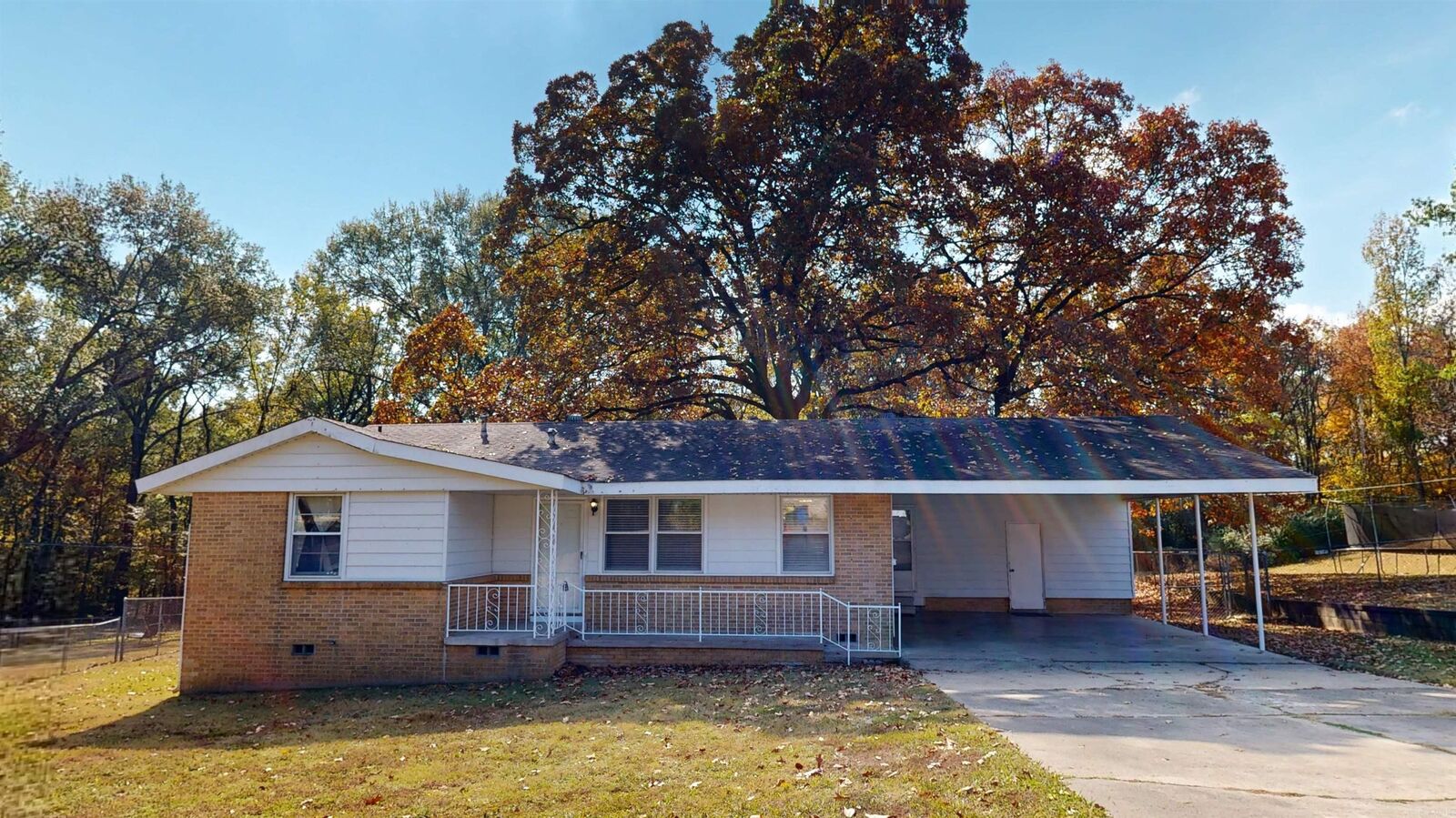 Property Photo:  2509 S Berkley Drive  AR 72118 