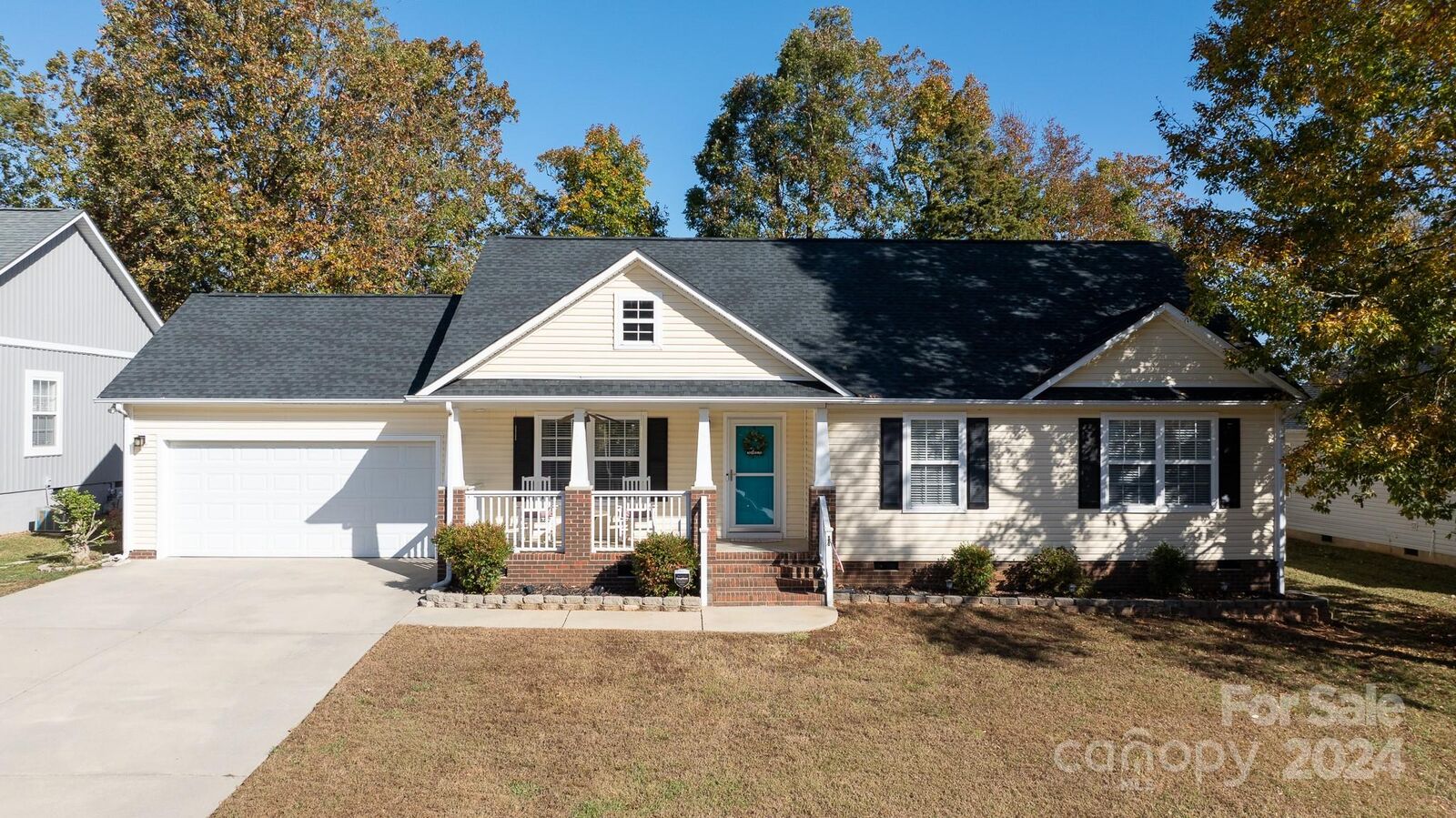 Property Photo: 1552 Meadow Glen Lane SC 29730