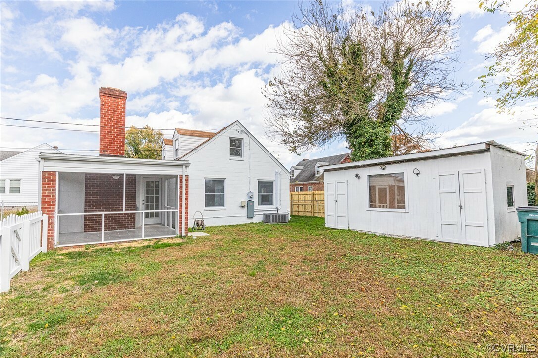 Property Photo:  19 N Daisy Avenue  VA 23075 