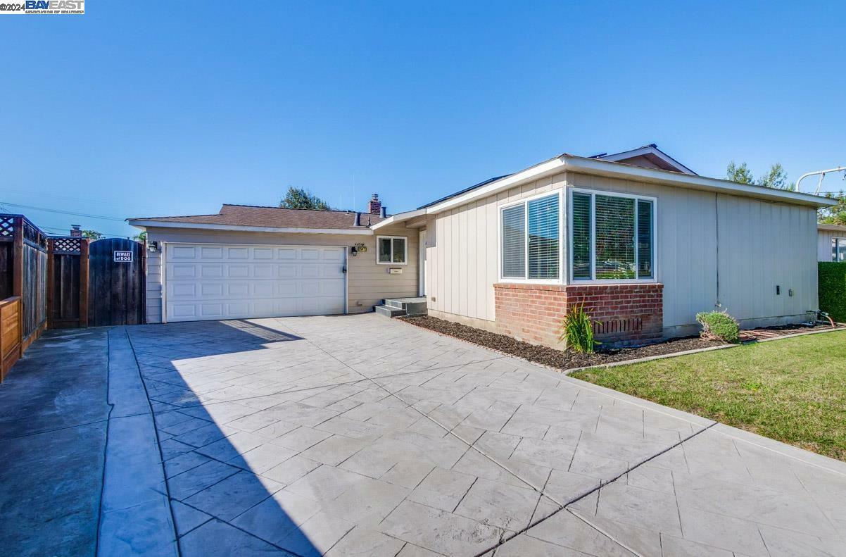 35473 Cleremont Dr  Newark CA 94560 photo