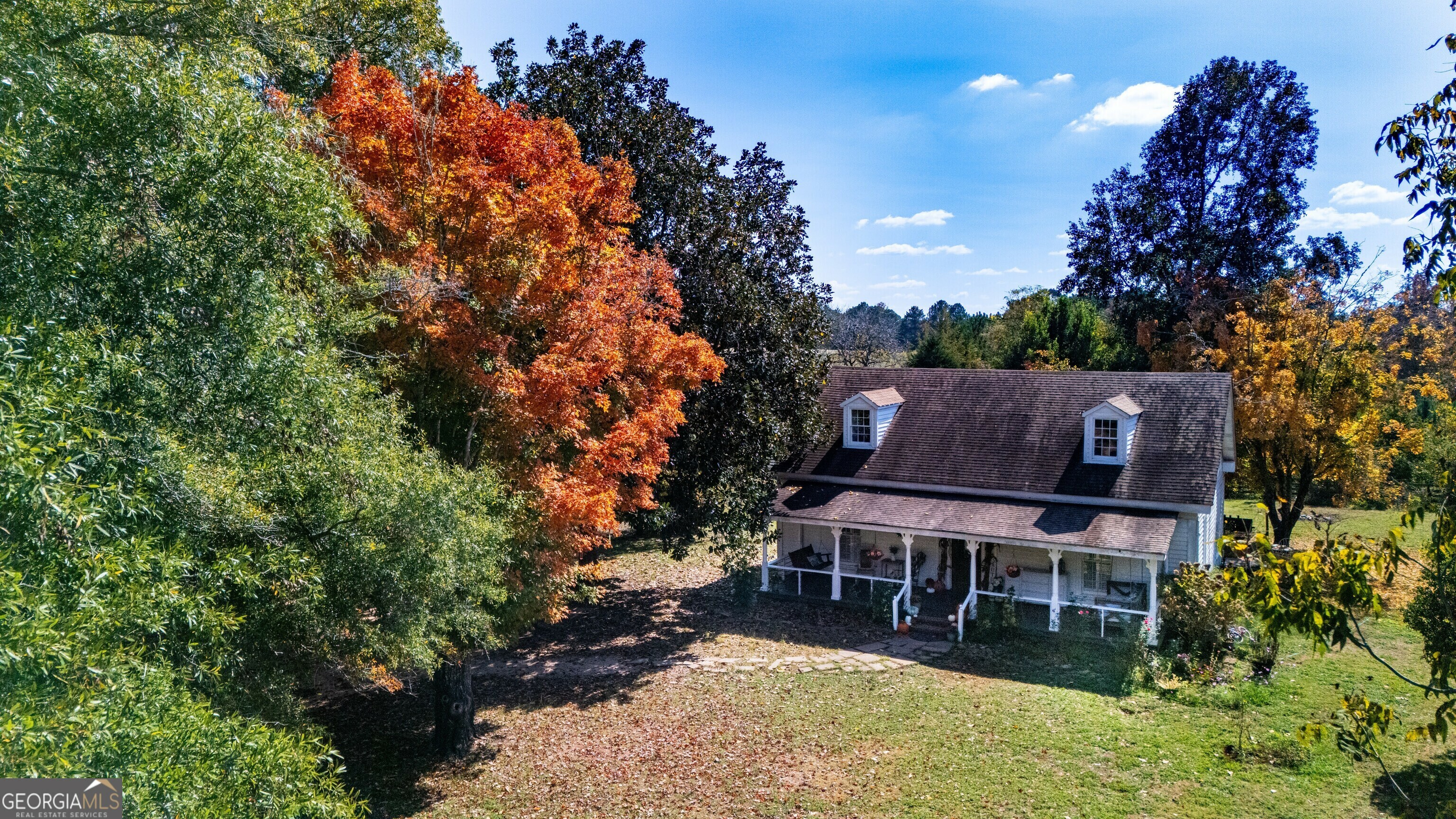 Property Photo:  542 Rosemont Road  GA 30241 