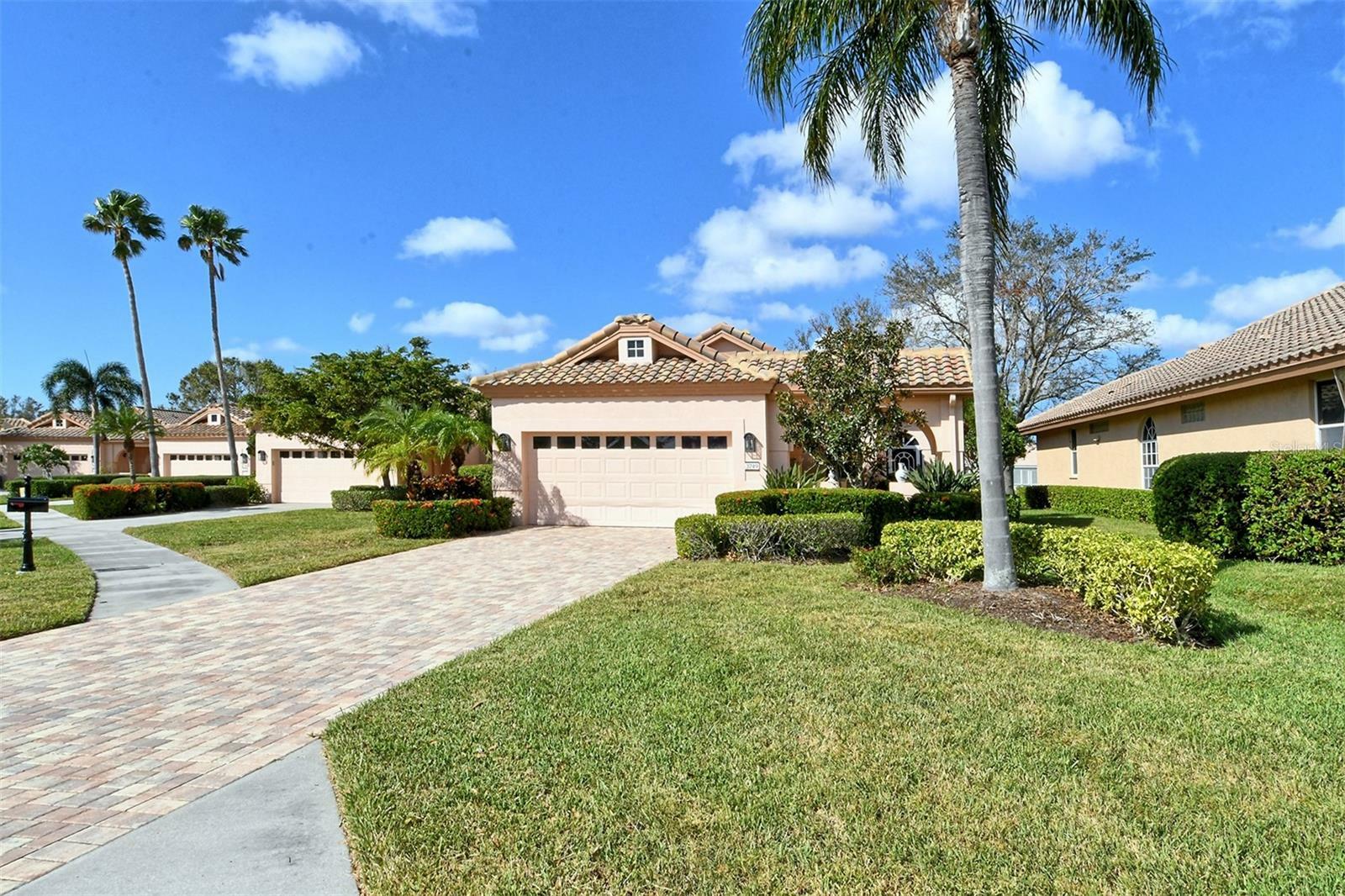 Property Photo:  3749 Castellon Court  FL 34238 