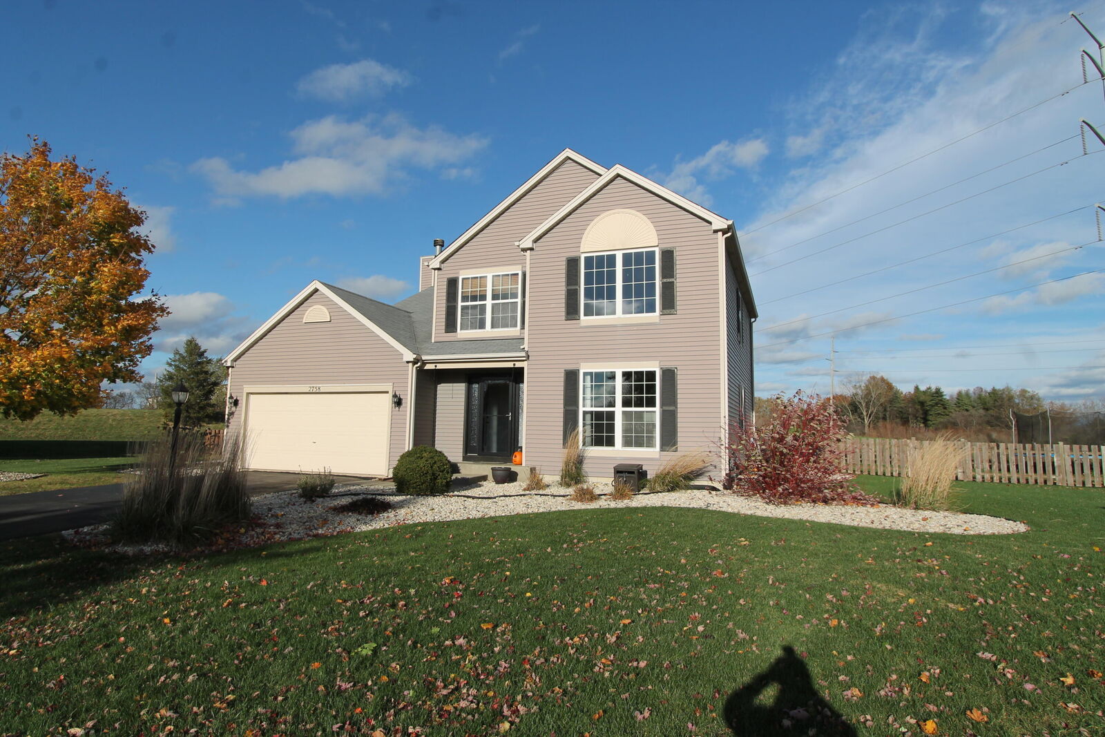 Property Photo: 2758 Deer View Ct WI 53406