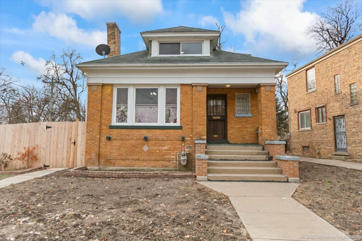 Property Photo:  1567 W 100th Place  IL 60643 