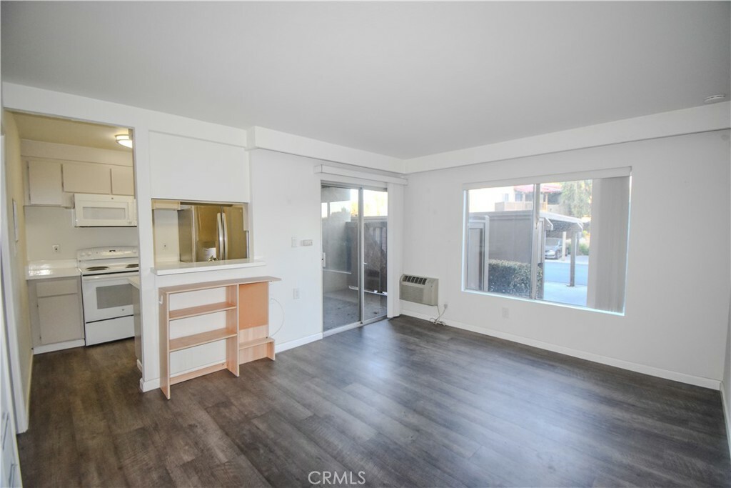 Property Photo:  1345 Cabrillo Park Drive D11  CA 92701 