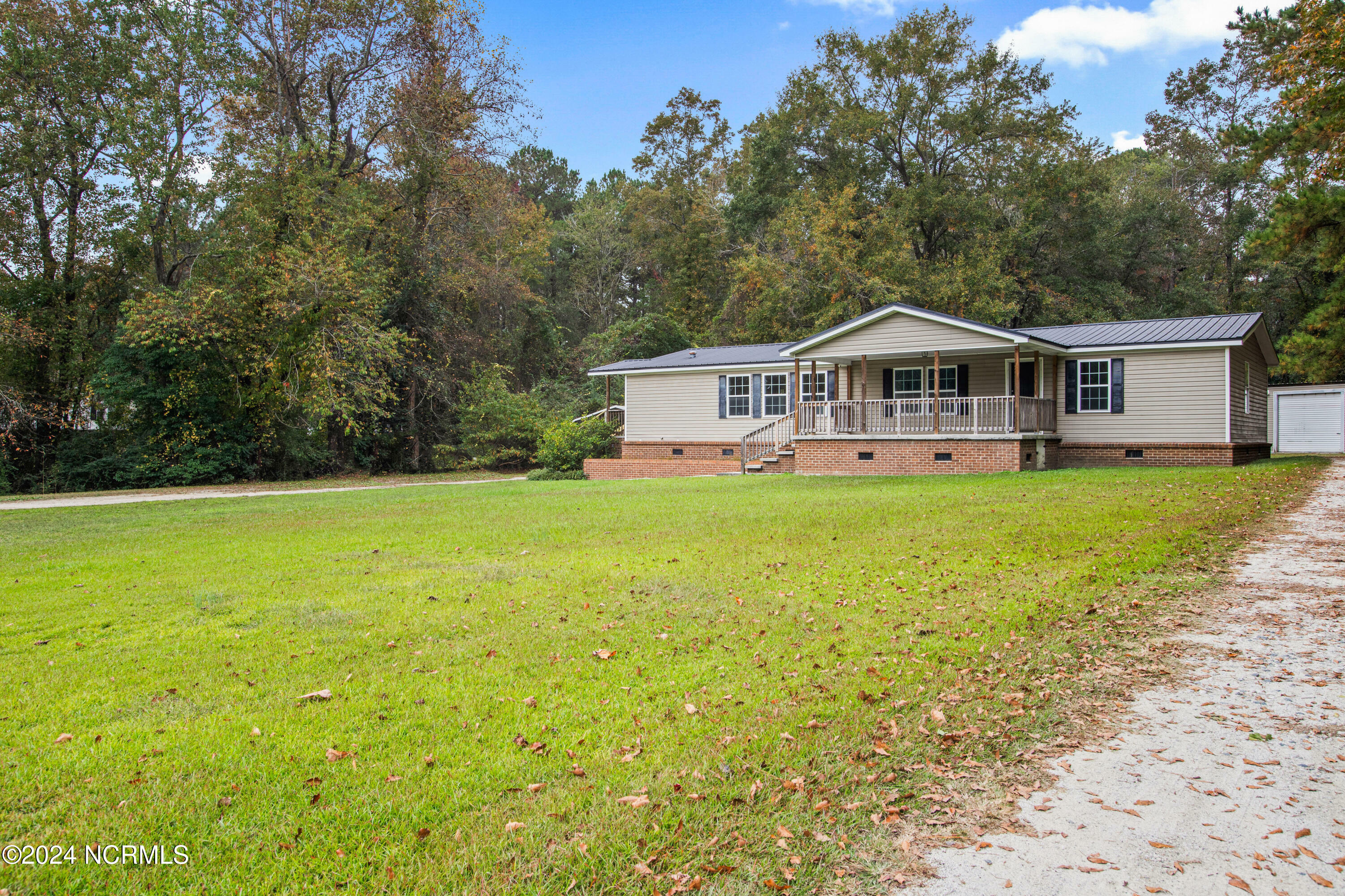 Property Photo:  130 Newbold Road  NC 28540 