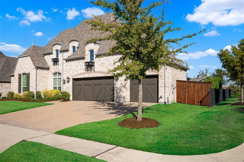 Property Photo:  1103 Briscoe Drive  TX 75009 