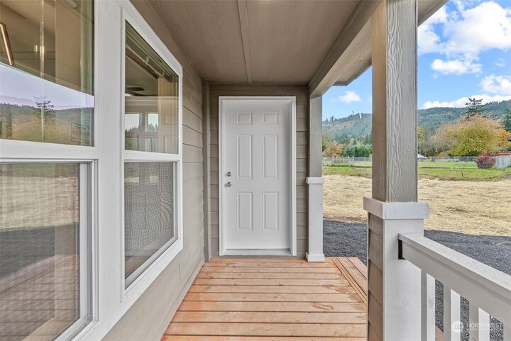 Property Photo: 121 Dryad Lane WA 98611