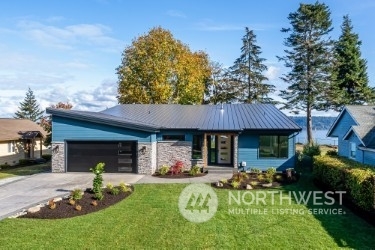 Property Photo:  2967  Janet Avenue  WA 98282 