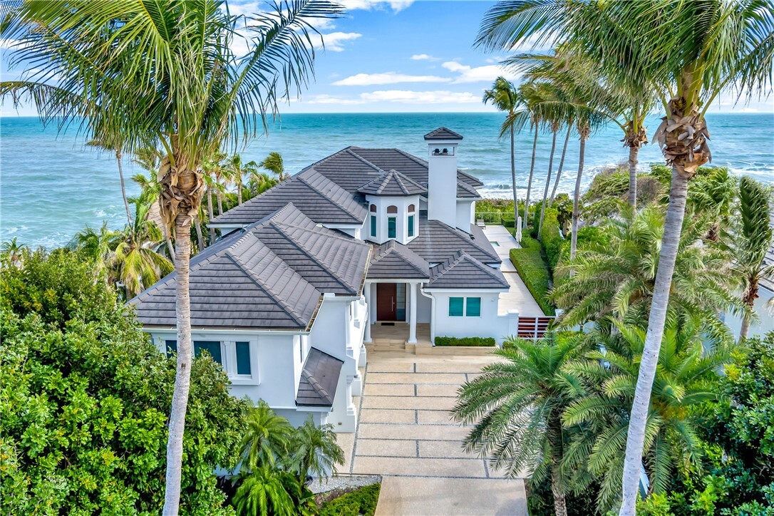 Property Photo: 111 Mariner Beach Lane FL 32963