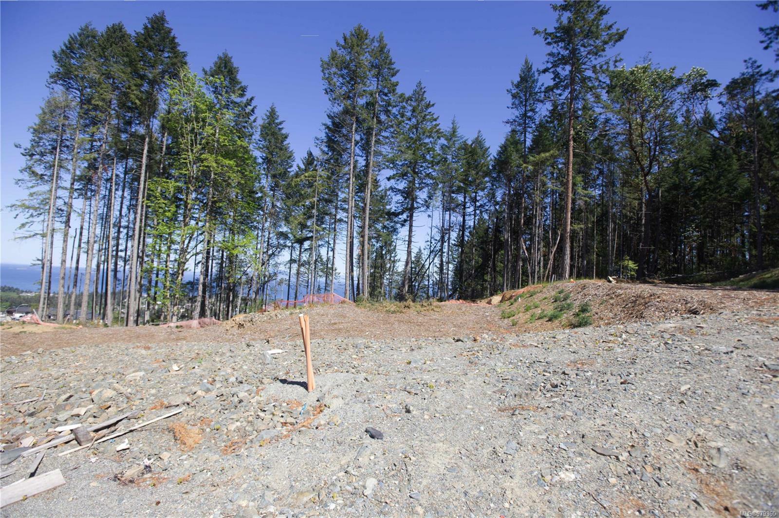 Property Photo:  4614 Glen Oaks Dr  BC V9T 0N2 