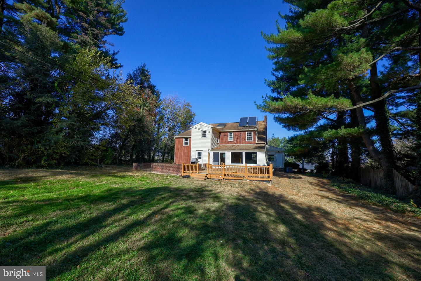 Property Photo:  90 Northview Drive  PA 17601 