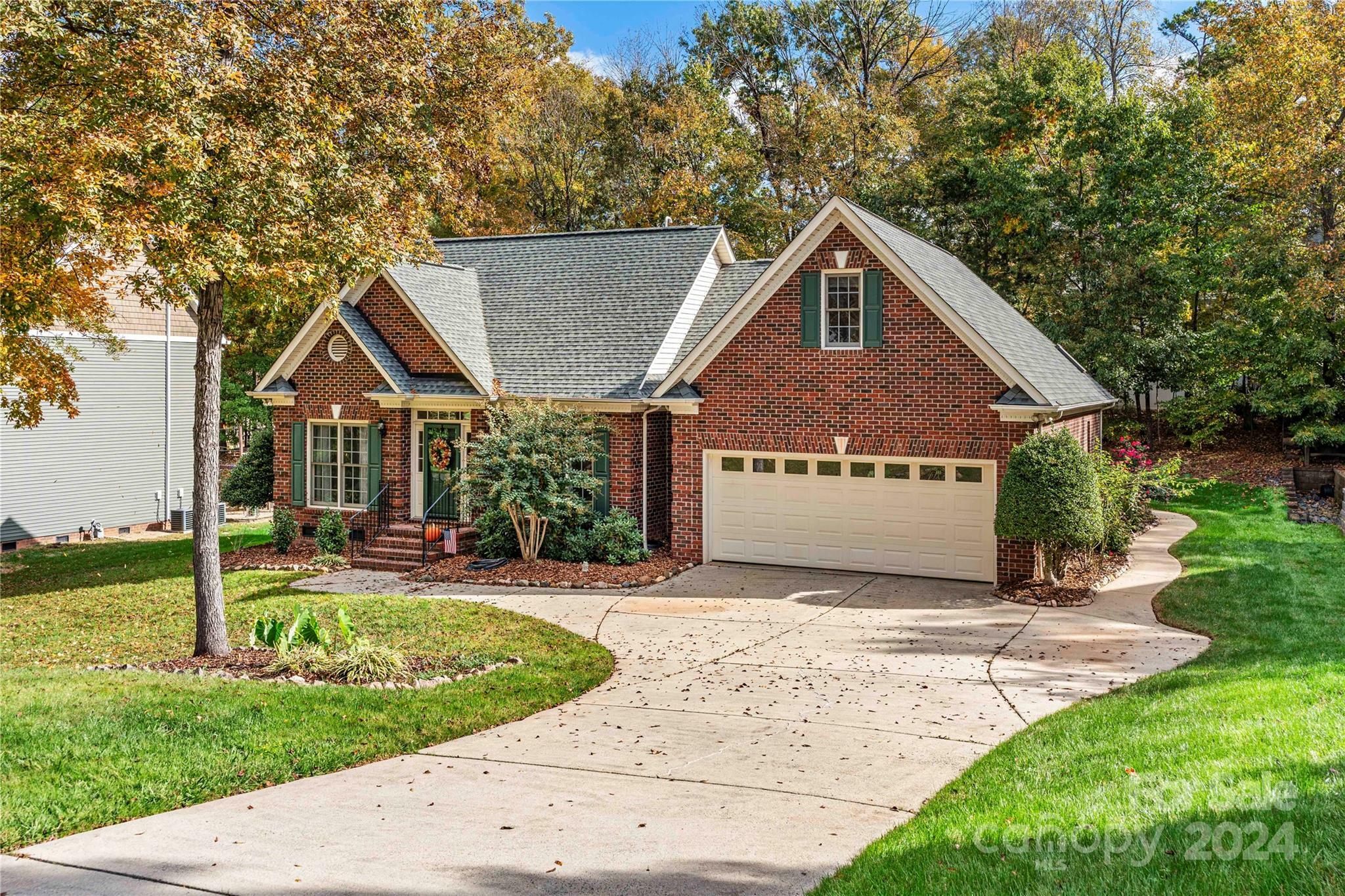 Property Photo:  5385 Apple Glen Drive  NC 28075 