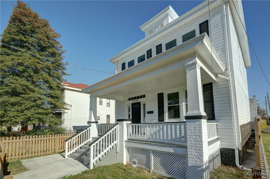 Property Photo:  2124 Fairmount Avenue  VA 23223 