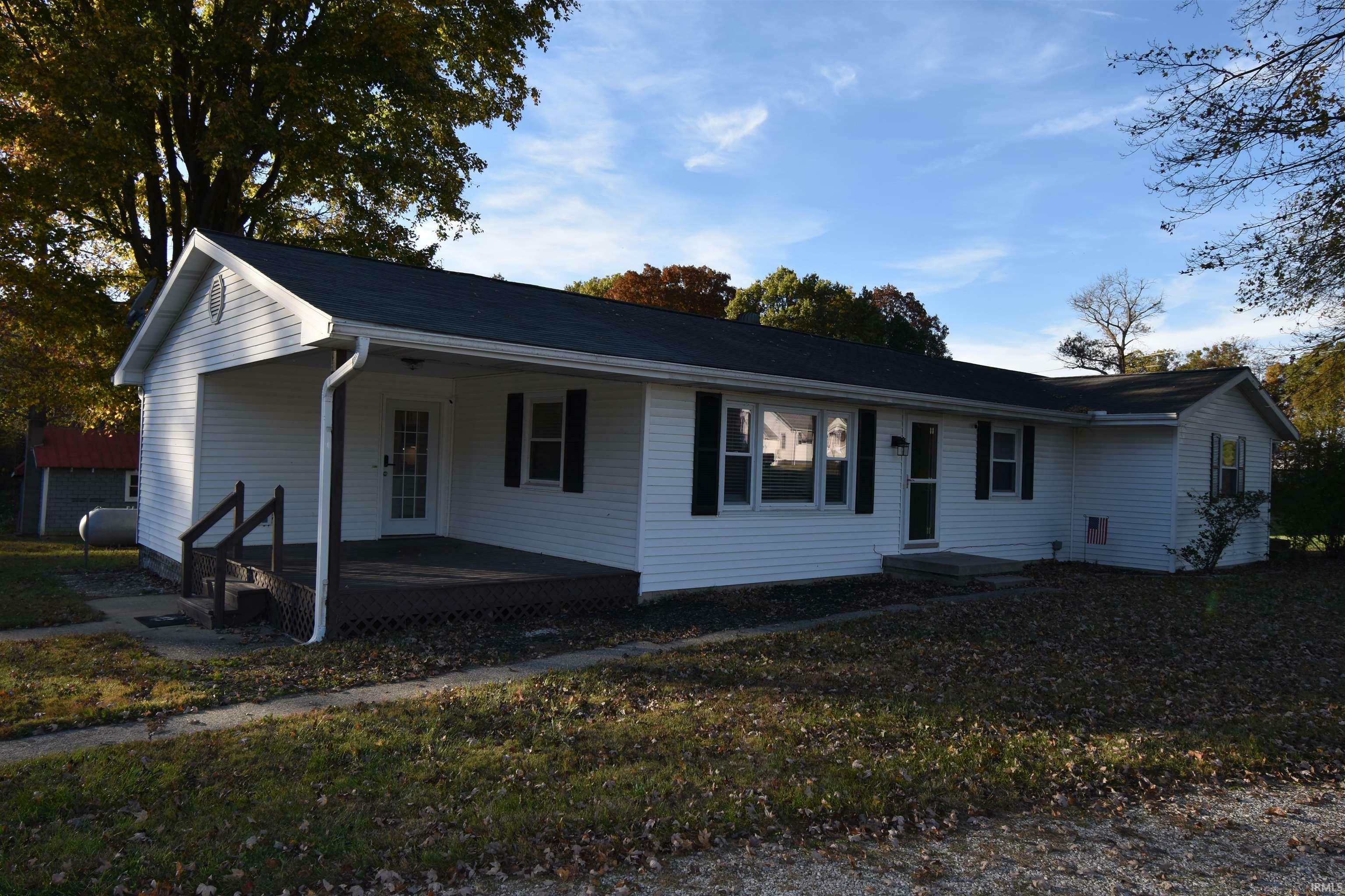 Property Photo:  6372 S County Road  IN 47598 